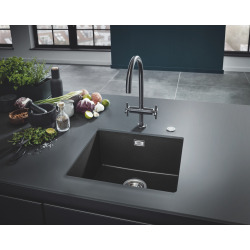 Grohe K700 Undermount sink 417 x 366mm + Waste, trap, drain included, Quartz Black Granite (31653AP0)